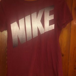 Nike tee